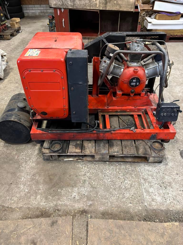 BERKO compressor met HATZ diesel, Ophalen