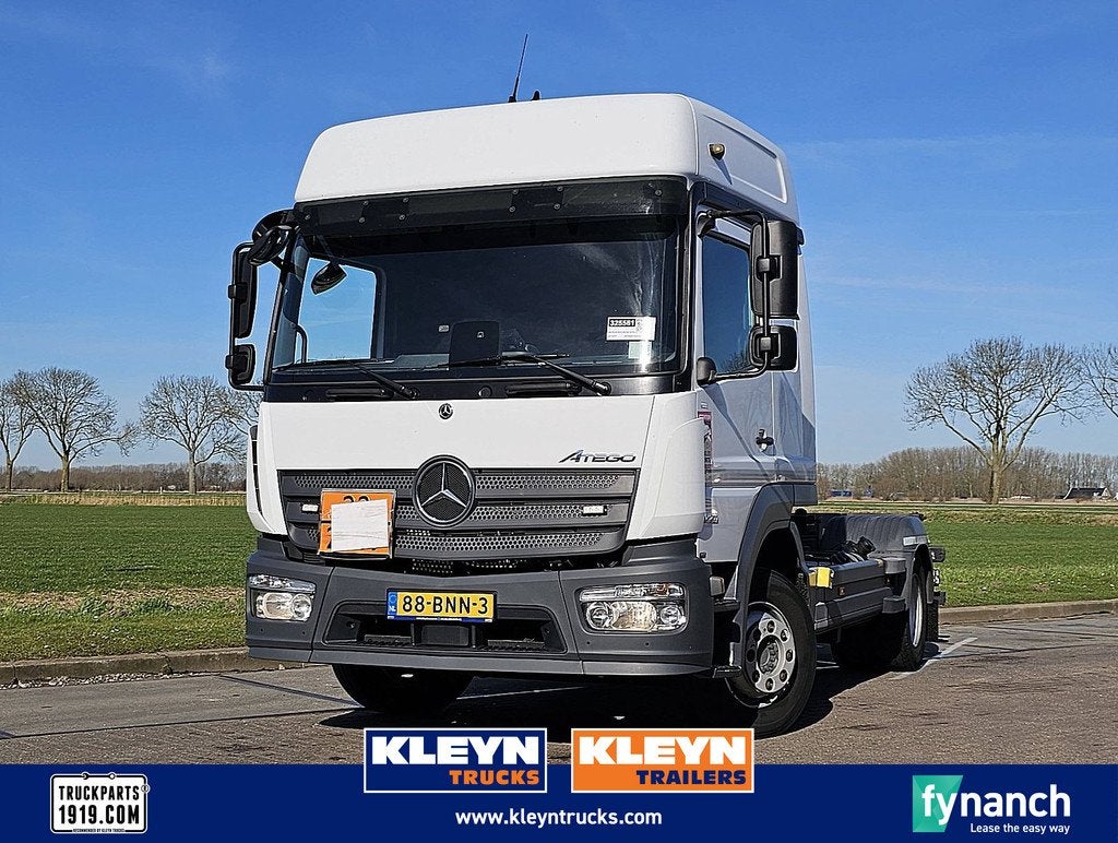 MERCEDES-BENZ ATEGO 1221 wb 356 adr airco, Auto's, Automaat, Euro 6, Wit, Bedrijf