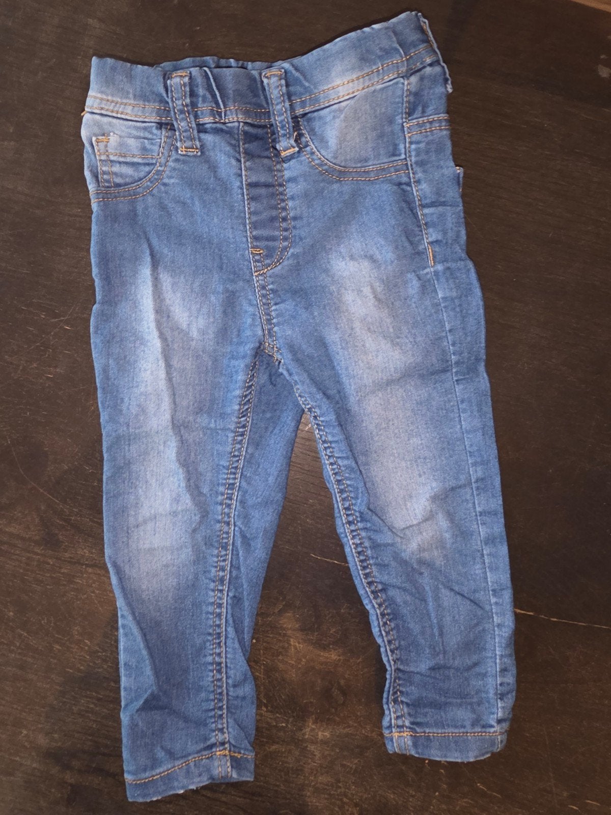 Broekje, Kinderen en Baby's, Babykleding | Maat 86, Ophalen of Verzenden, Zo goed als nieuw, Jongetje of Meisje, Broekje