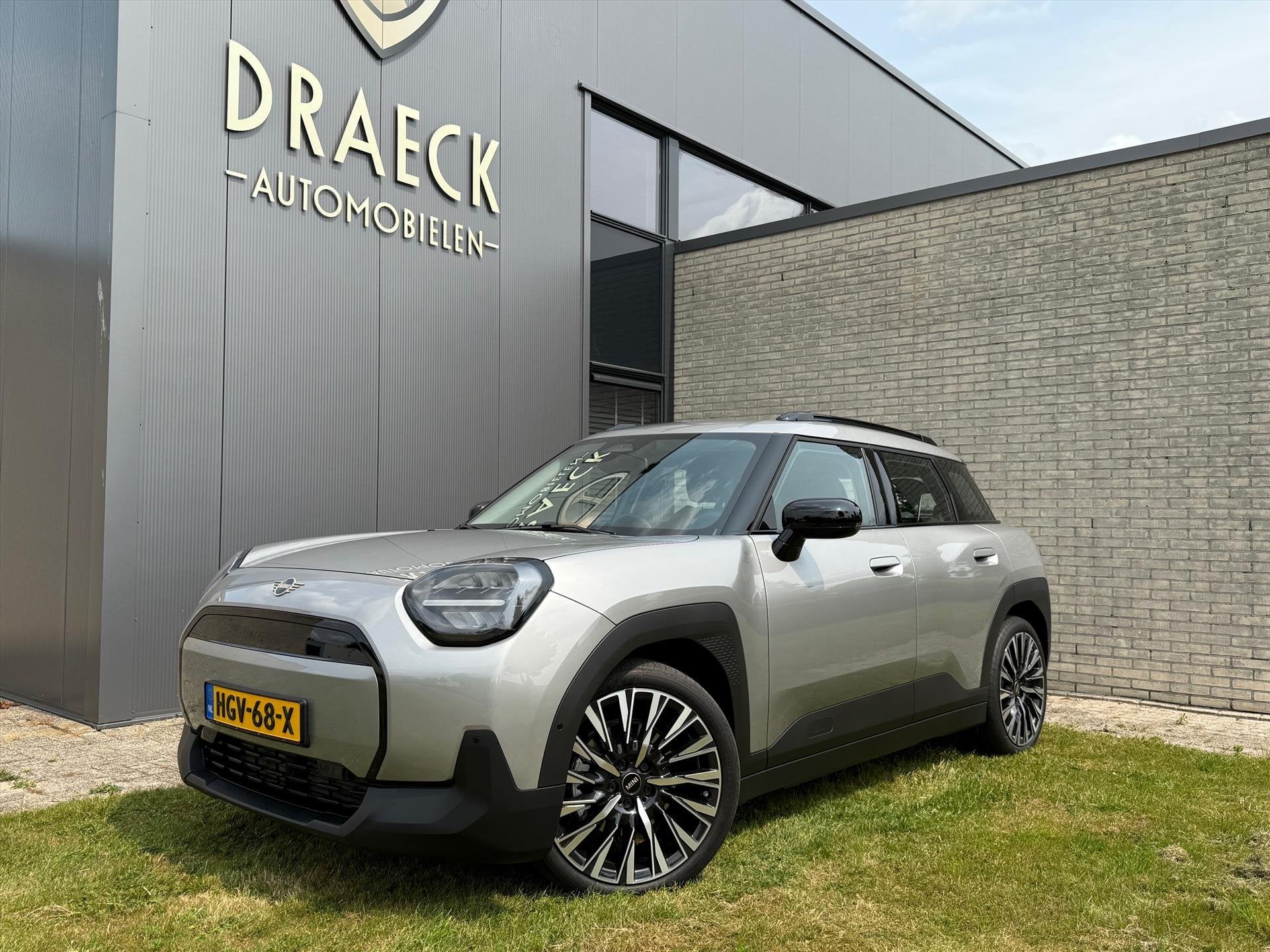 Mini Mini Aceman (j05) 42,5 kWh Essential camera, Auto's, Automaat, Dealer onderhouden, Gebruikt, Zwart