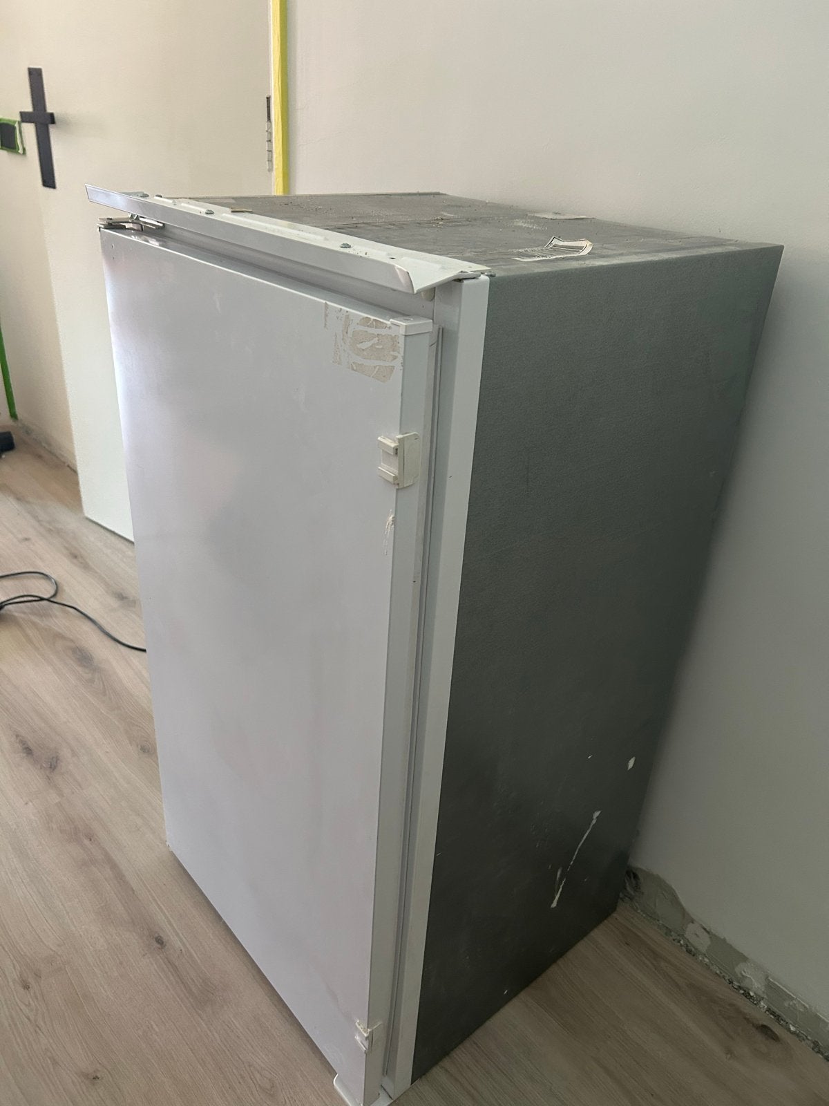 Whirlpool Koelkast, 75 tot 100 liter, 45 tot 60 cm, Ophalen, 85 tot 120 cm