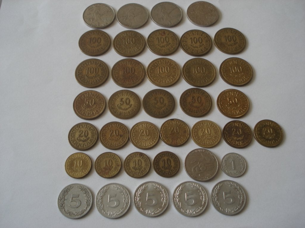 37 munten Tunesia Afrika, Ophalen of Verzenden, Overige landen, Setje