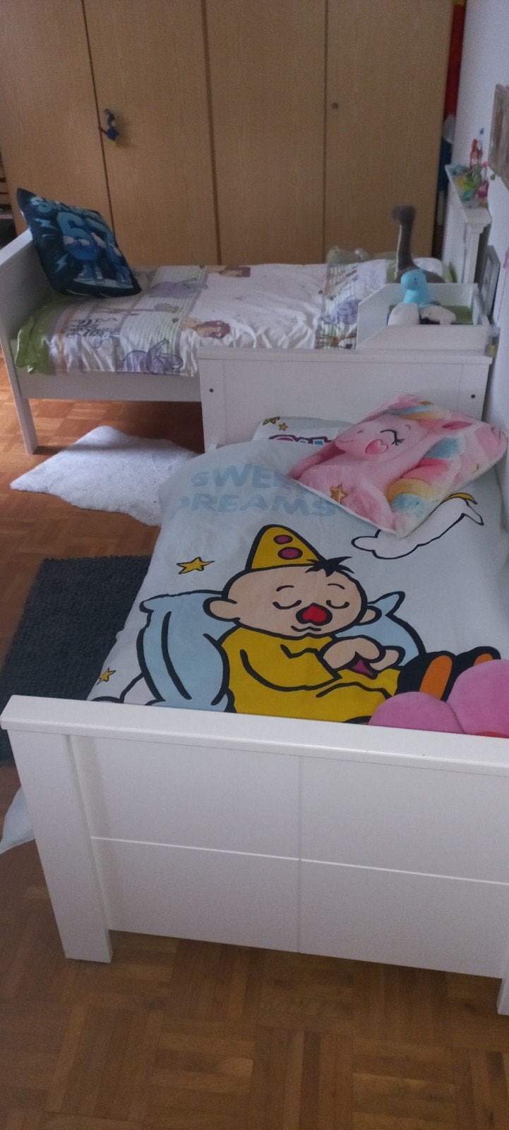 Twee kinderbedjes inclusief matrassen en beddengoed, Ophalen, Gebruikt, Wit, 190 cm of minder