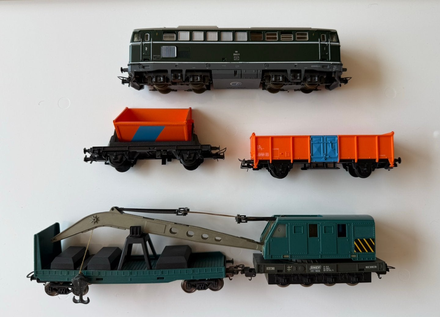 Lima treinset: locomotief + spoorwegkraan + 2 goederenwagens, Hobby en Vrije tijd, Modeltreinen | H0, Gelijkstroom, Ophalen of Verzenden