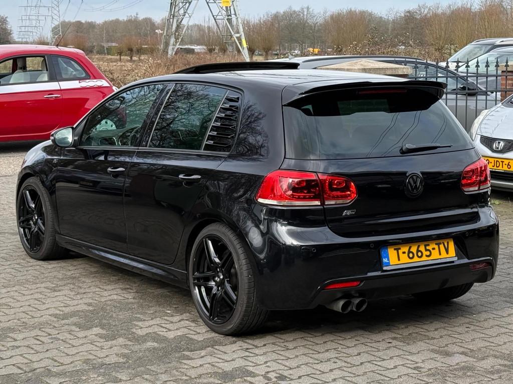 Volkswagen Golf 1.4 TSI R-Line DAKJE/CARPLAY/7.5/SCHROEFSET/, Euro 5, Stof, Gebruikt, Zwart