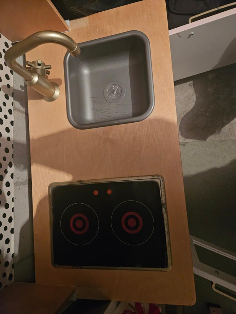 Houten speelkeuken met kraan, Ophalen of Verzenden, Gebruikt, Hout, Speelkeuken