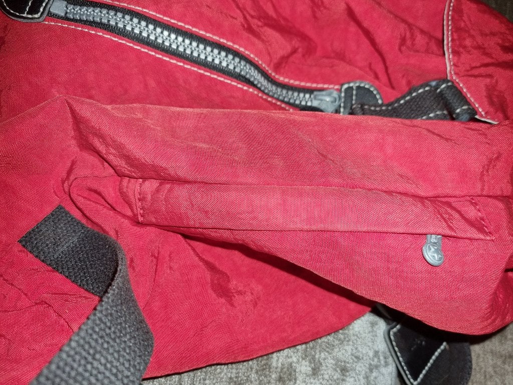 Kipling rugtas rood - Handige en stijlvolle rugzak, Kipling, 25 tot 40 cm, Ophalen of Verzenden, Zo goed als nieuw