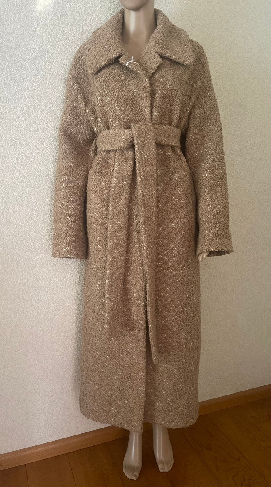 Winter coat COS, Kleding | Dames, Jassen | Winter, Ophalen of Verzenden, Nieuw, Maat 42/44 (L), Beige