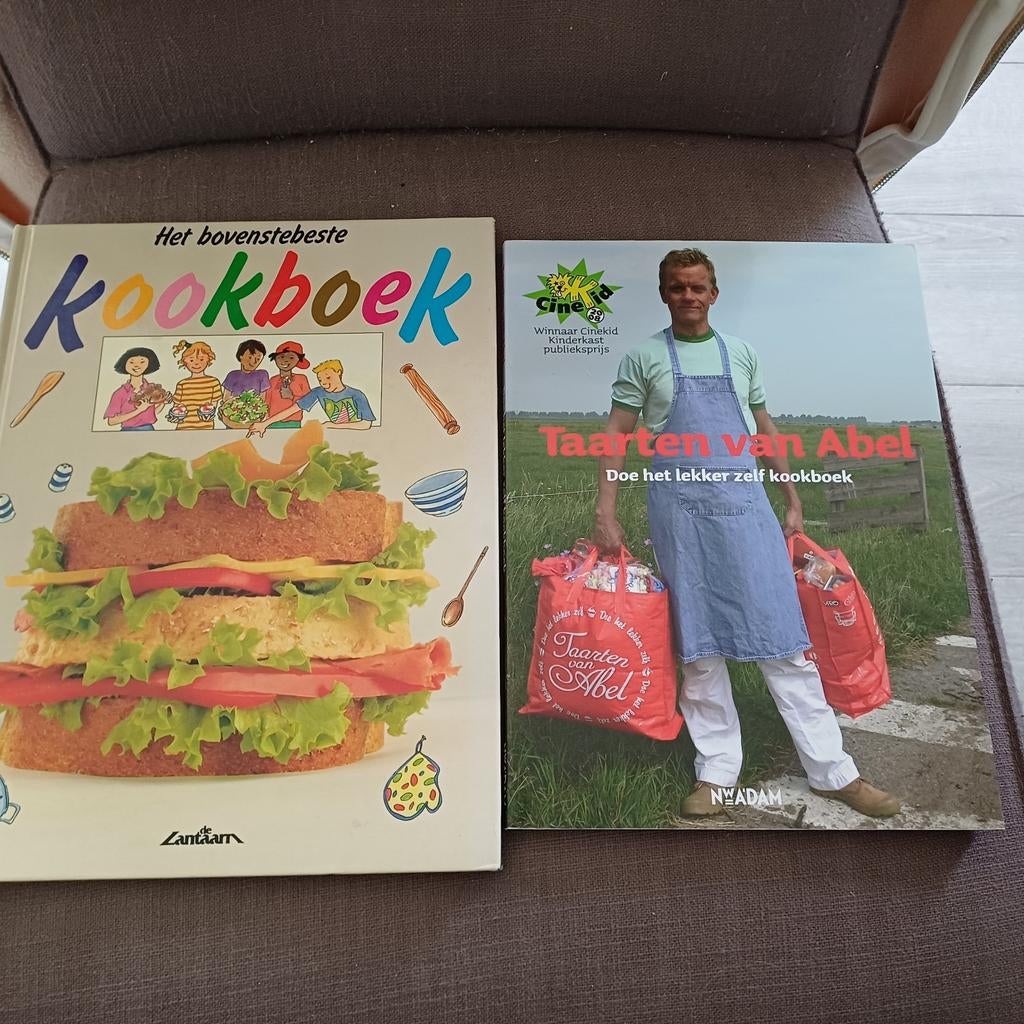 2 kinderkookboeken., Ophalen of Verzenden, Zo goed als nieuw