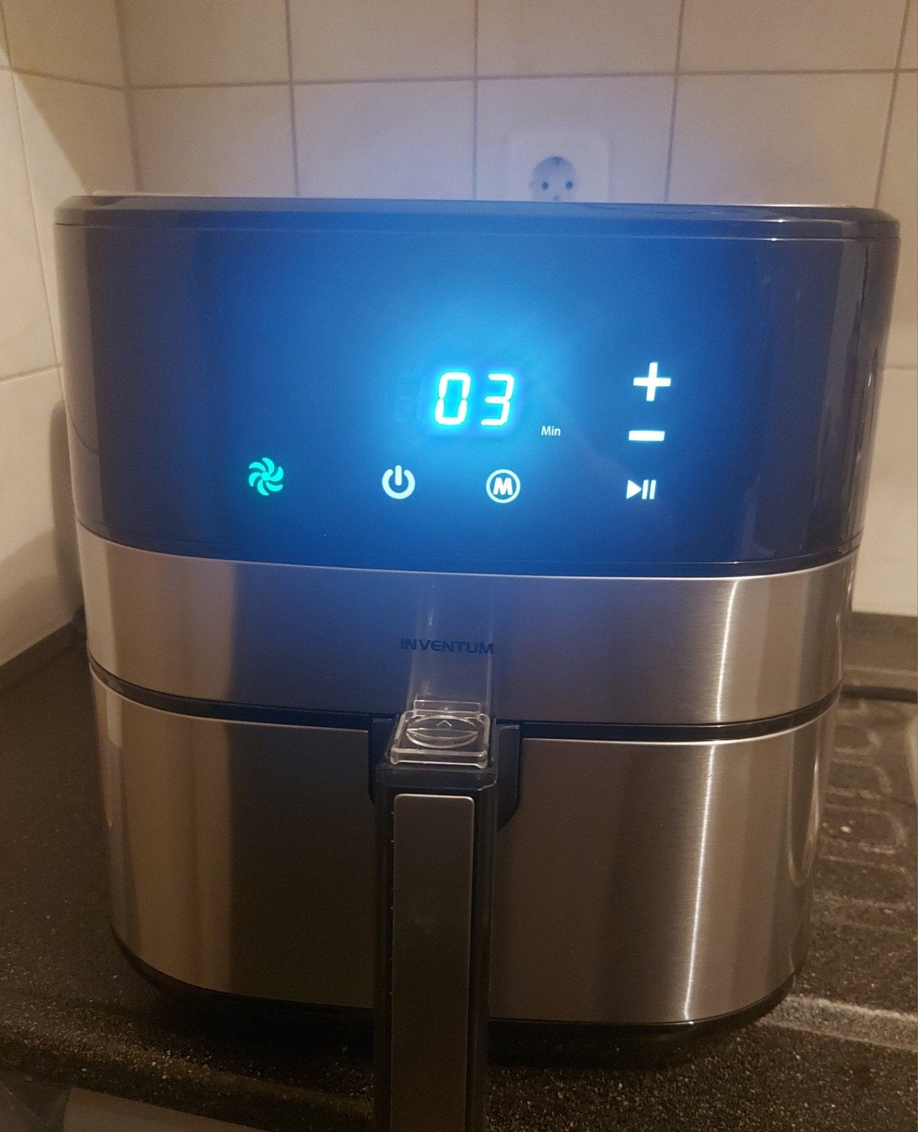 Inventum Airfryer - Amper gebruikt, nette staat, Ophalen
