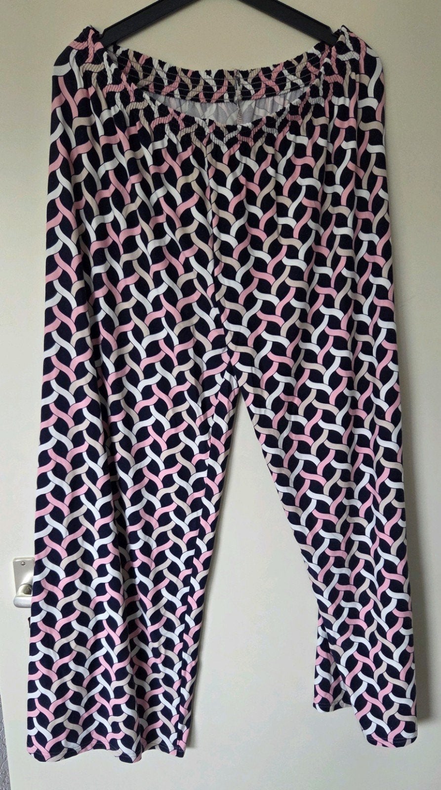 Comfortabele broek maat 52/54 met elastiek, Kleding | Dames, Ophalen of Verzenden