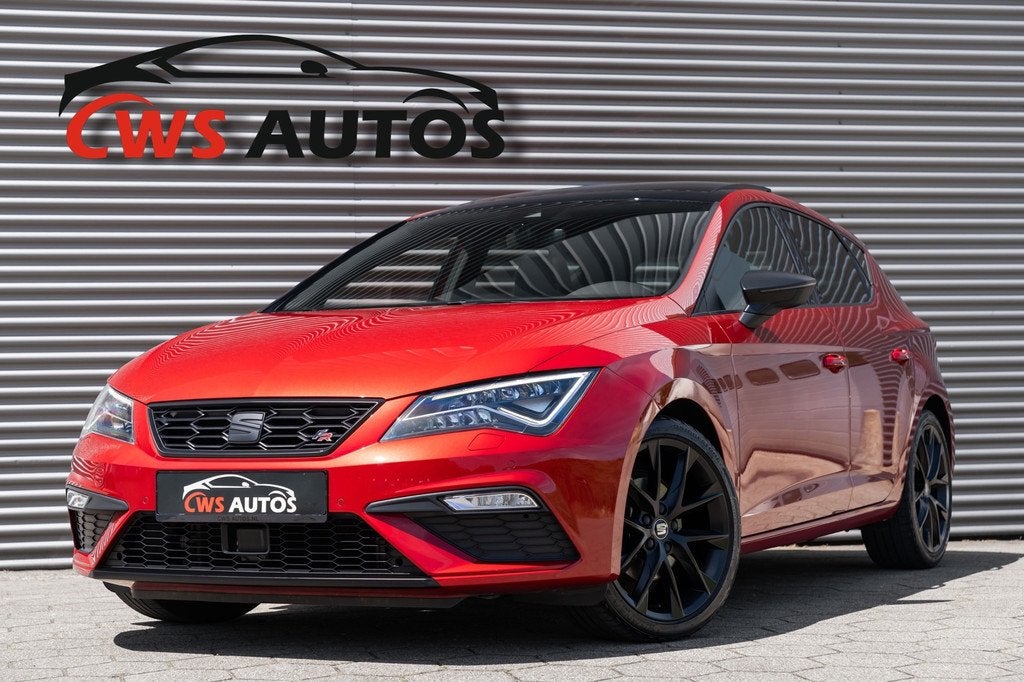 SEAT Leon 1.5 TSI FR Ultimate Edition Black VIRTUAL*ACC*PANO, Zwart, 4 cilinders, 150 pk, Origineel Nederlands