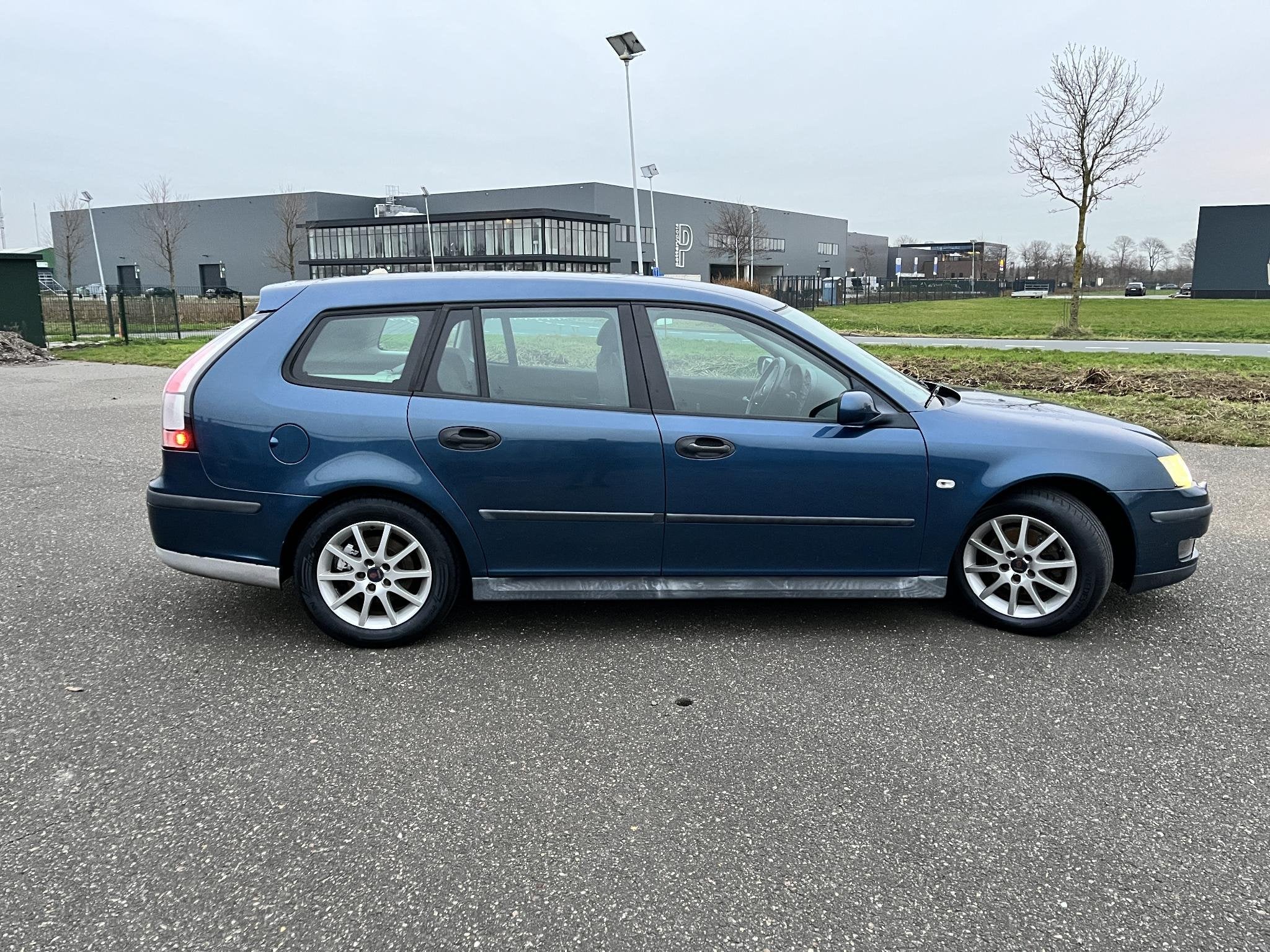 Saab 9-3 Sport Estate 1.8t Linear Business, Auto's, 1998 cc, Gebruikt, 4 cilinders, 150 pk