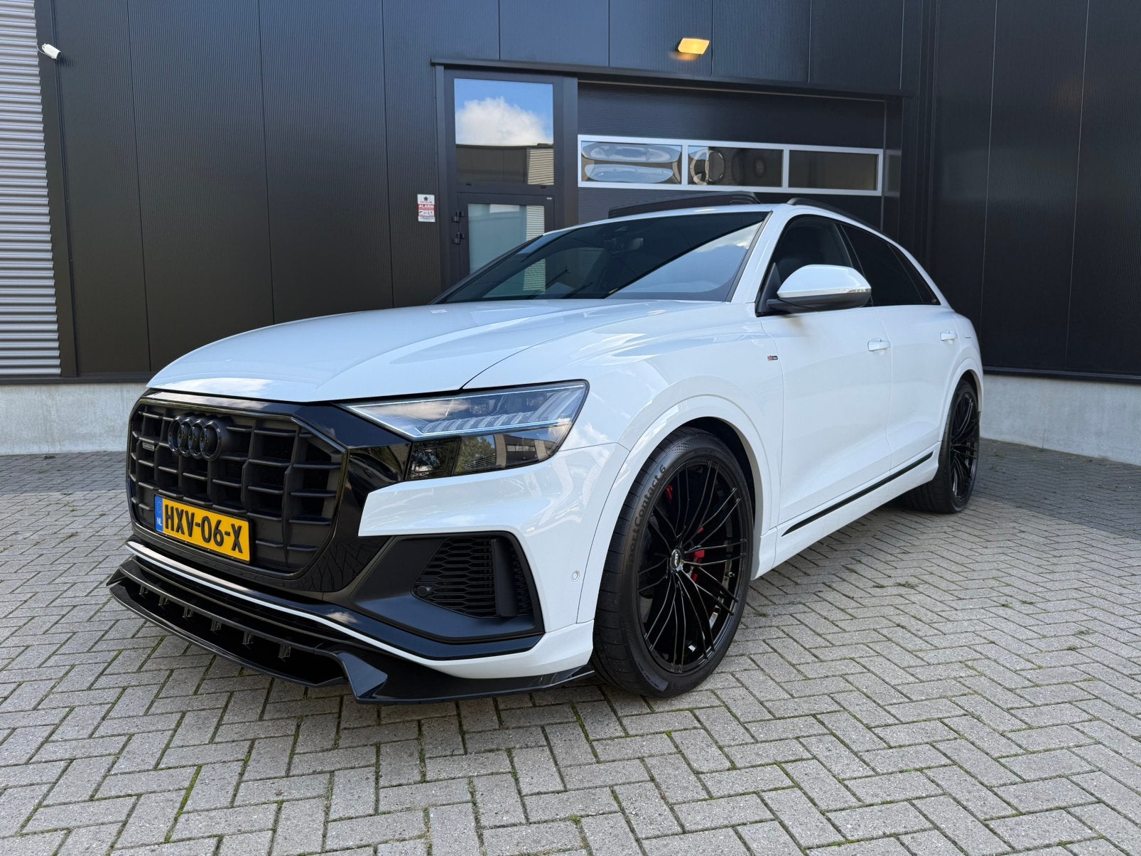 Audi Q8 55 Tfsi e Quattro| Rs seats| Pano| B&O| Nieuwstaat!, Automaat, 2995 cc, Q8, Wit