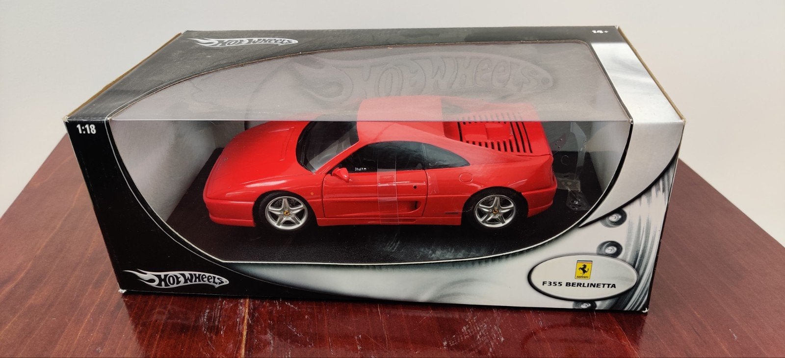 Hot Wheels Ferrari F355 Berlinetta 1:18 Modelauto, Ophalen of Verzenden, Zo goed als nieuw, Auto, Hot Wheels