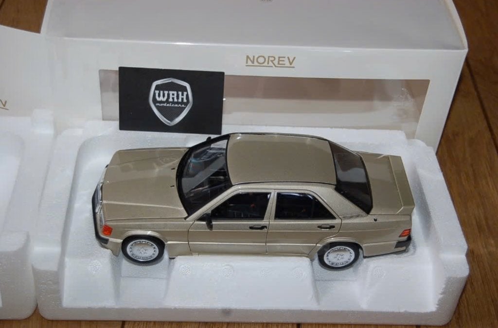 1:18 MERCEDES 190 E ruachsilver Norev 183831 inbox WRH, Verzenden, Zo goed als nieuw, Auto, Norev