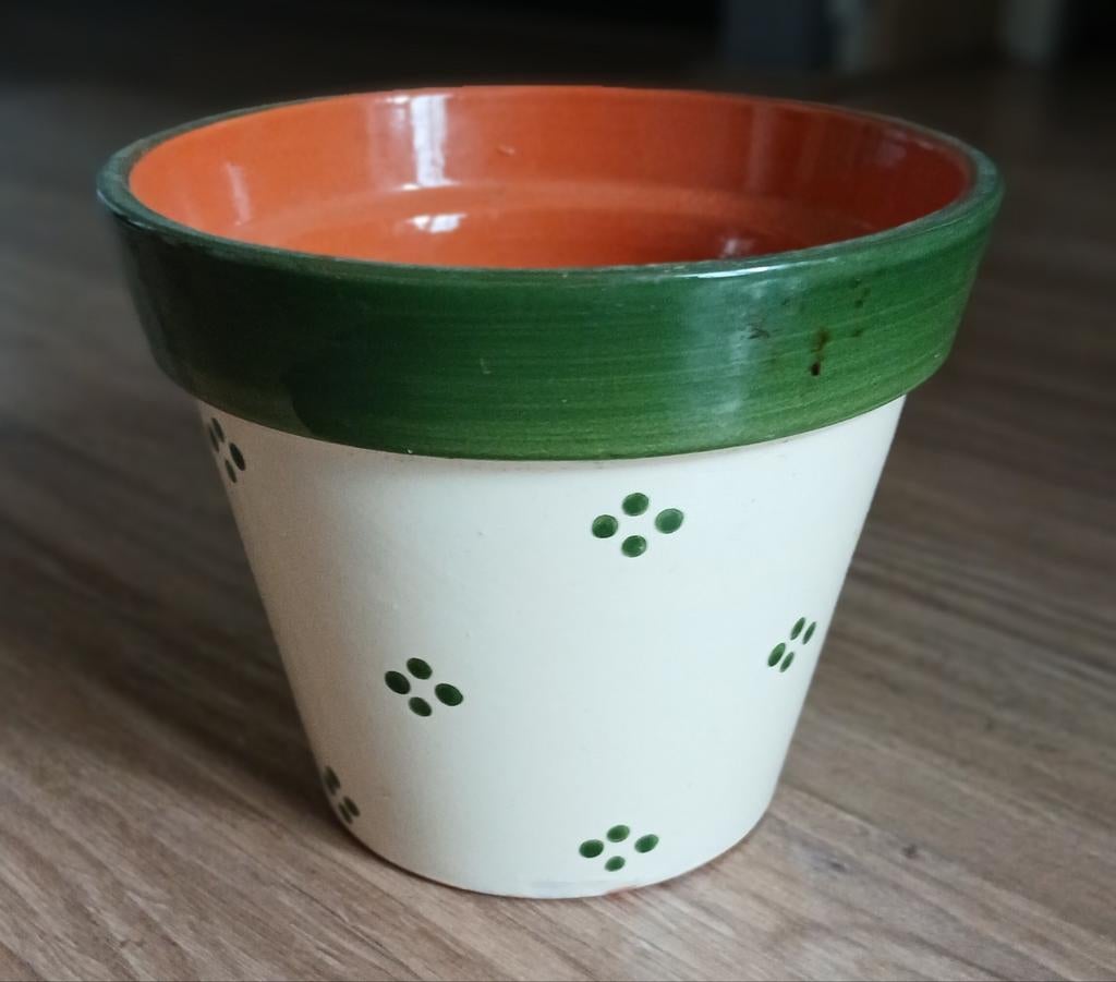 Leuke bloempot, Ophalen, Rond, Zo goed als nieuw, Aardewerk