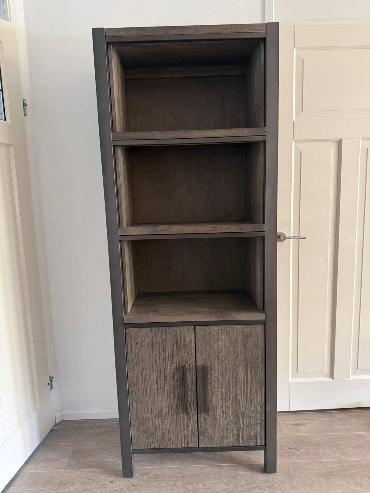 Boekenkast eikenhout, Ophalen, Eikenhout, 50 tot 100 cm, Zo goed als nieuw
