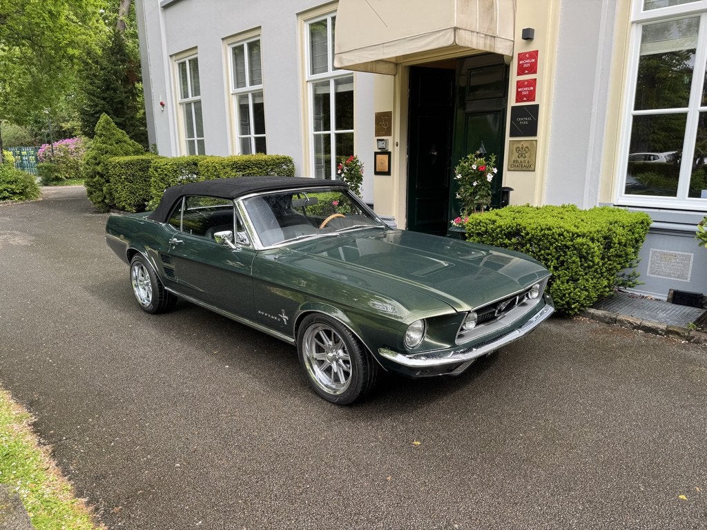 Ford Mustang Convertible, volledig gerestaureerd (bj 1967), Auto's, 1380 kg, Gebruikt, 8 cilinders, Overige carrosserieën