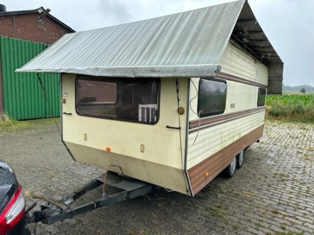 Knaus Wolf 535 met winterdak, Overige typen, Bedrijf, Tot en met 3, 5 tot 6 meter