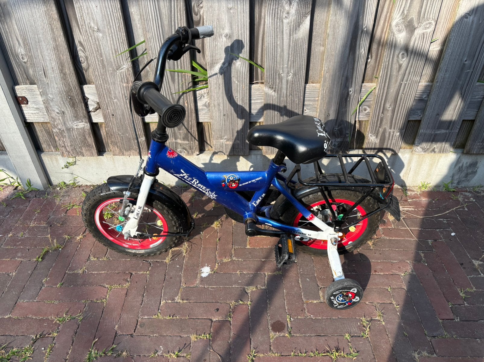 Loekie kinderfiets 12 inch met zijwieltjes, Ophalen, Zo goed als nieuw, Minder dan 16 inch, Zijwieltjes