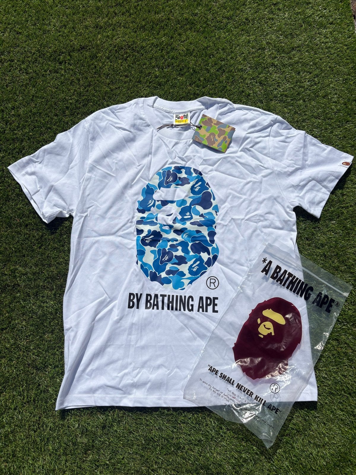 Bathing Ape BAPE T-shirt Blauw Camo Logo Maat L, Ophalen of Verzenden, Nieuw, Maat 52/54 (L), Wit