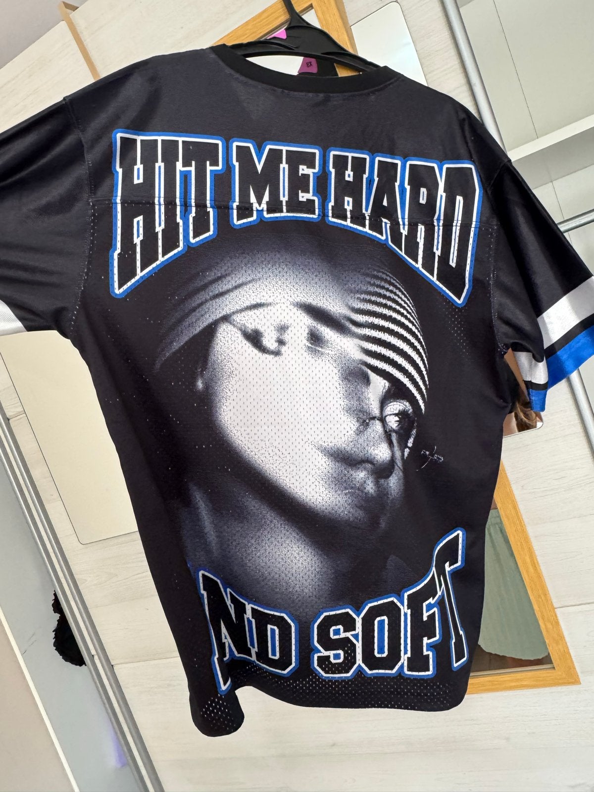 Billie Eilish HIT ME HARD AND SOFT Tour 2025 Merchandise, Zwart, Ophalen of Verzenden, Zo goed als nieuw, Korte mouw