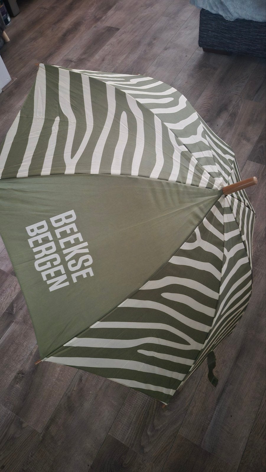 Beekse Bergen Paraplu - Zebraprint, Ophalen, Zo goed als nieuw, Groen