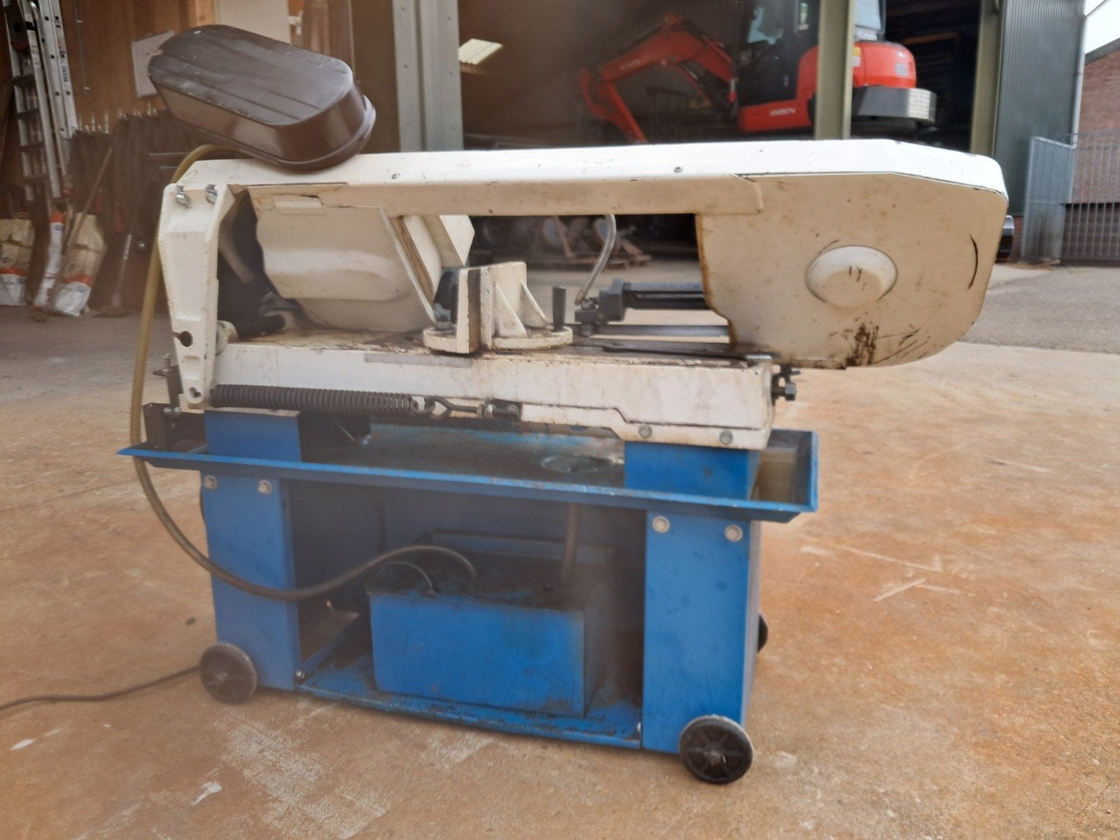 Lintzaagmachine / Bandzaagmachine 380V met koeling, Ophalen