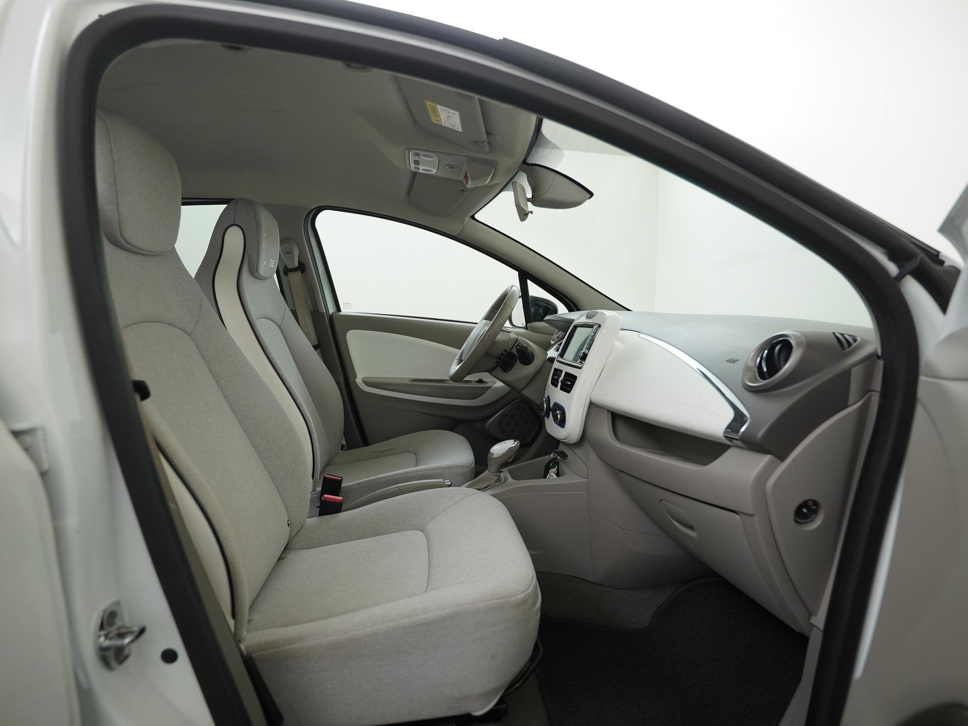 Renault ZOE R90 Life 41 kWh | Huuraccu | Zondag Open!, Auto's, Renault, 12 maanden, Stof, Gebruikt, Automatische klimaatregeling
