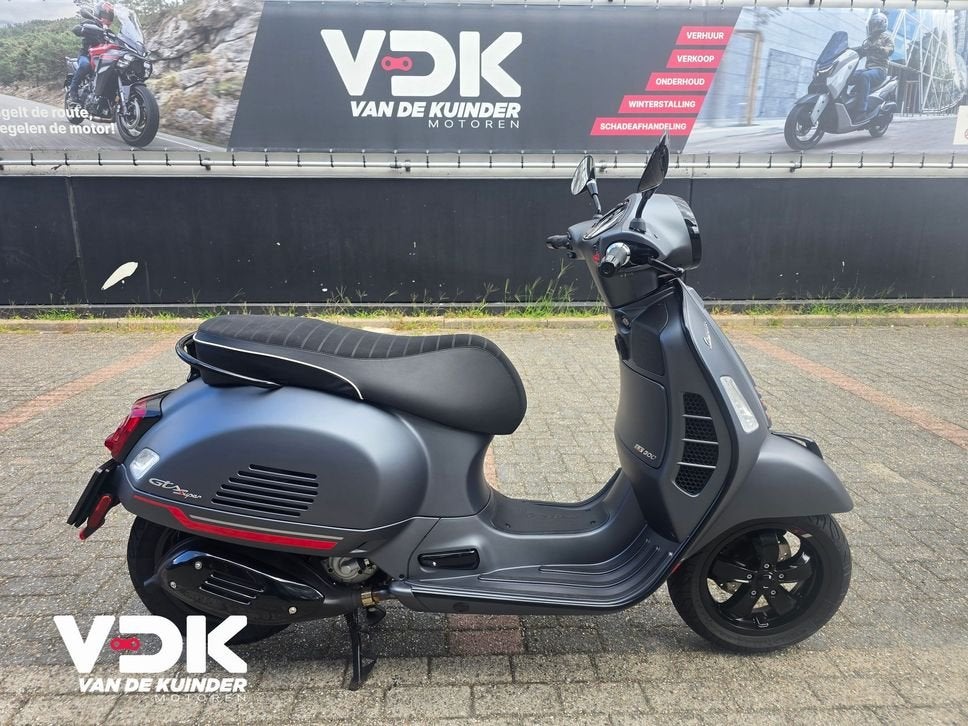 VESPA GTS 300 ABS (20212021) 1974Km, Scooter, Bedrijf, Onbekend, Onbekend