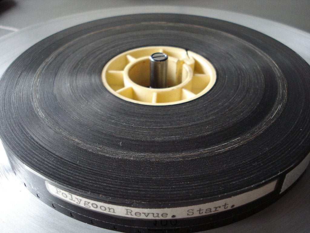 Een Polygoon + Shell filmjournaal (jaren 70 en 80), Ophalen of Verzenden, 16mm film