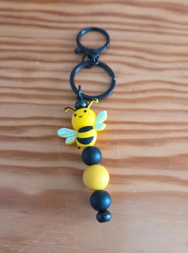 Leuke sleutelhanger met bijtje en kralen, Ophalen of Verzenden
