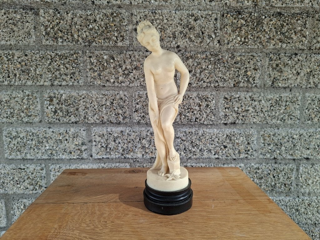 oud beeld Grieks godin liefde en schoonheid venus beeld, Ophalen of Verzenden, Beeld