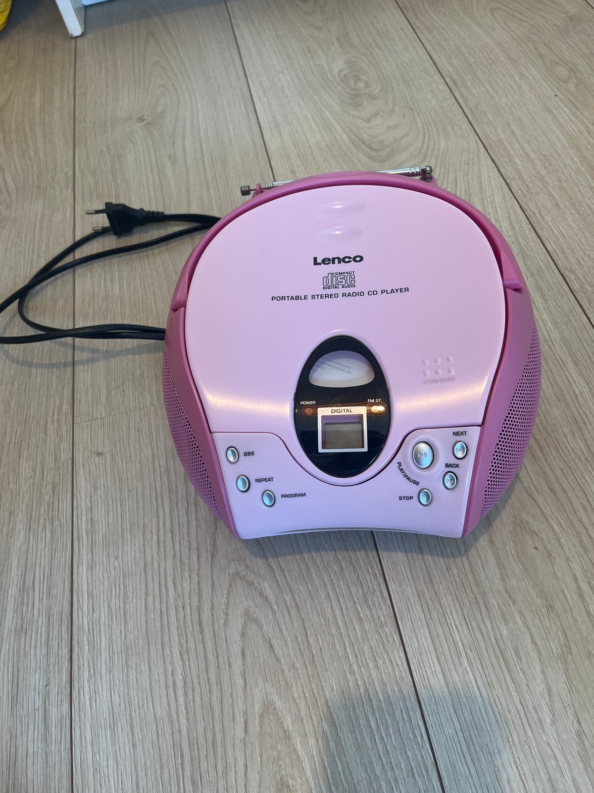 Lenco draagbare stereo radio CD-speler roze, Ophalen, Gebruikt, Overige merken, Draagbaar