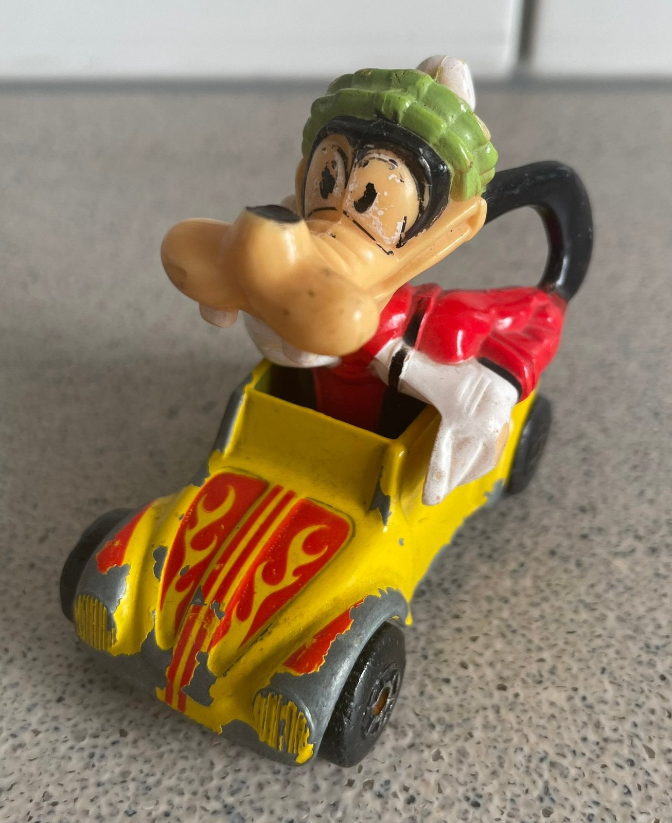 Goofy in auto 1979 Majorette Walt Disney Kever VW, Ophalen of Verzenden