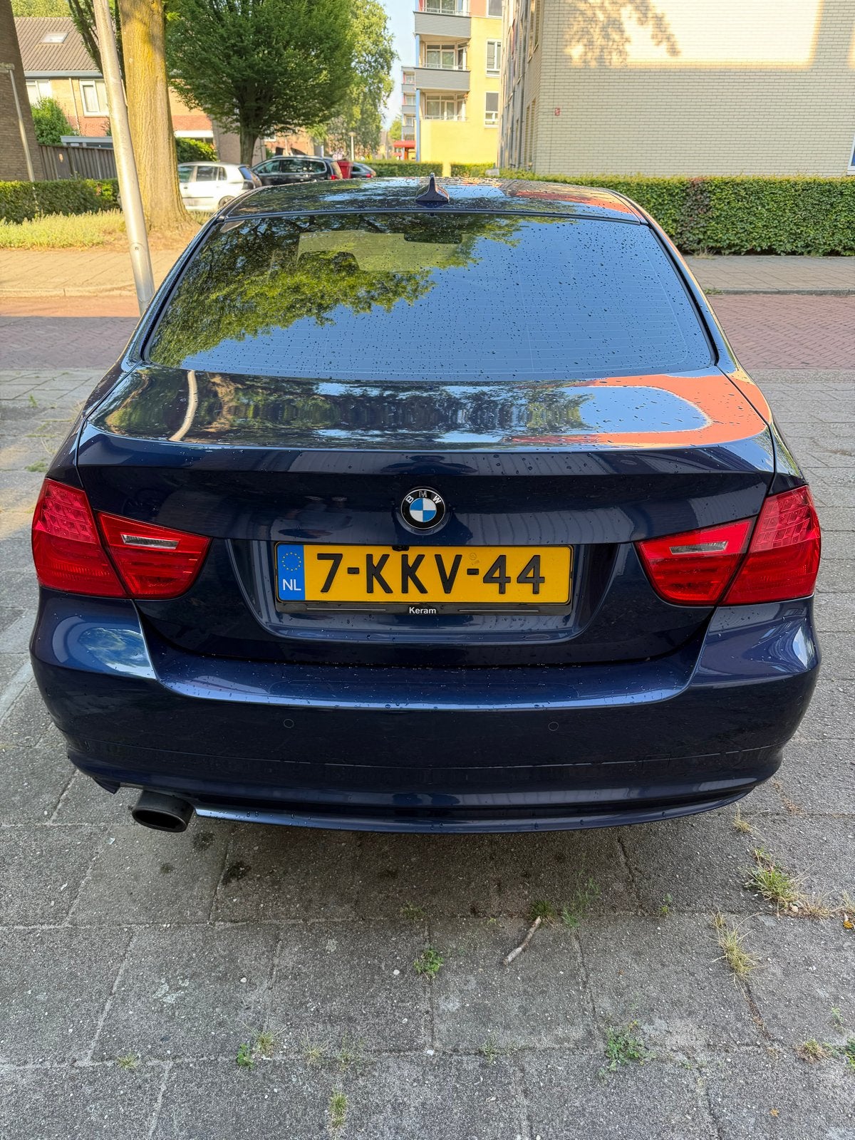 BMW 318i LCI Automaat | Leder | Keyless | Stoelverwarming, Auto's, Automaat, Euro 5, 1995 cc, Zwart