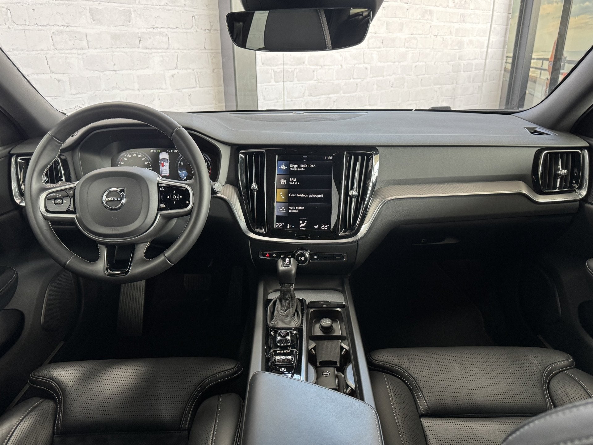 Volvo V60 2.0 T4 Inscription Polestar 210PK Massage Camera C, 4 cilinders, 1969 cc, 1603 kg, 209 pk
