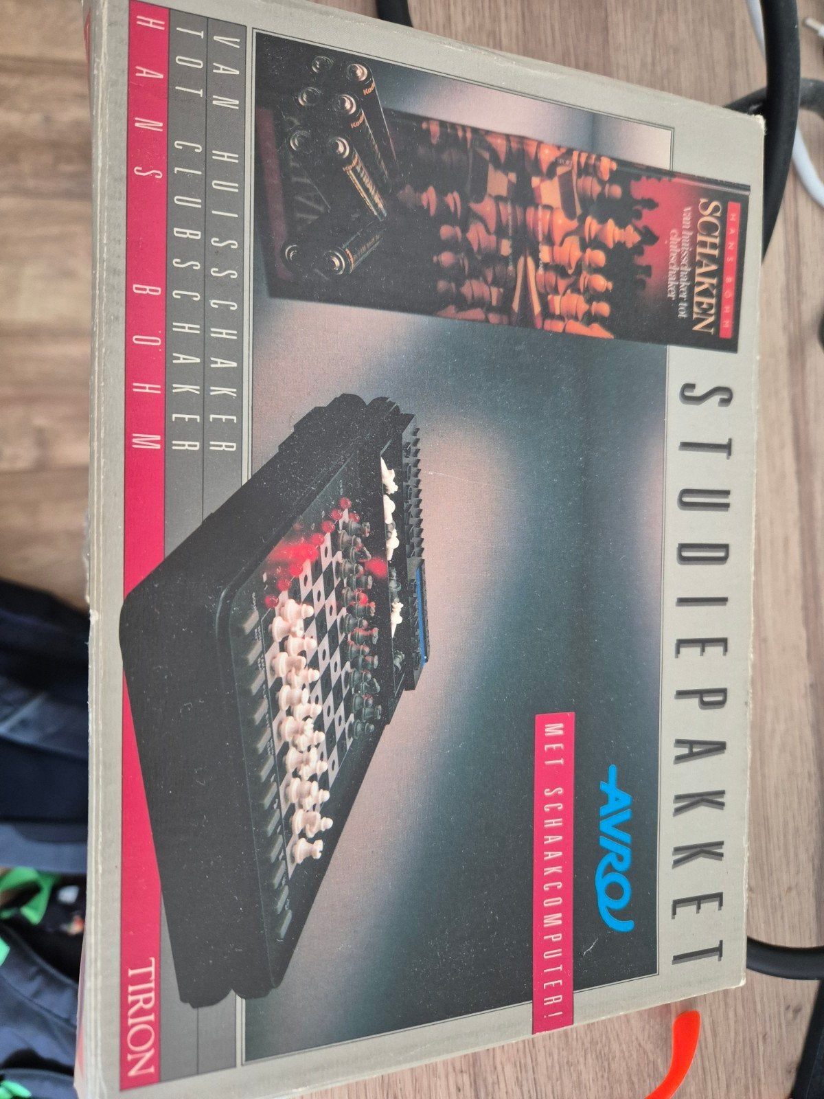 AVRO Studiepakket Schaken met Schaakcomputer, Ophalen of Verzenden, Minder dan 500 stukjes, Gebruikt, Schaken