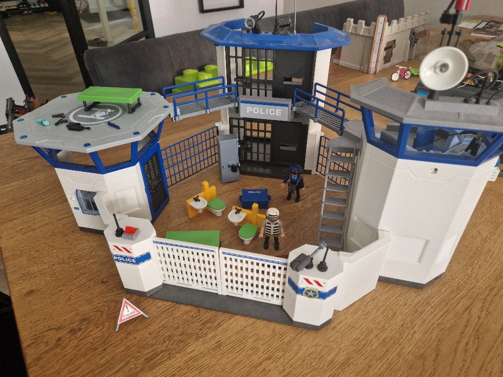 Playmobil city action politiecommandocentrum 71873, Kinderen en Baby's, Speelgoed | Playmobil, Ophalen, Gebruikt, Gebouw, Complete set