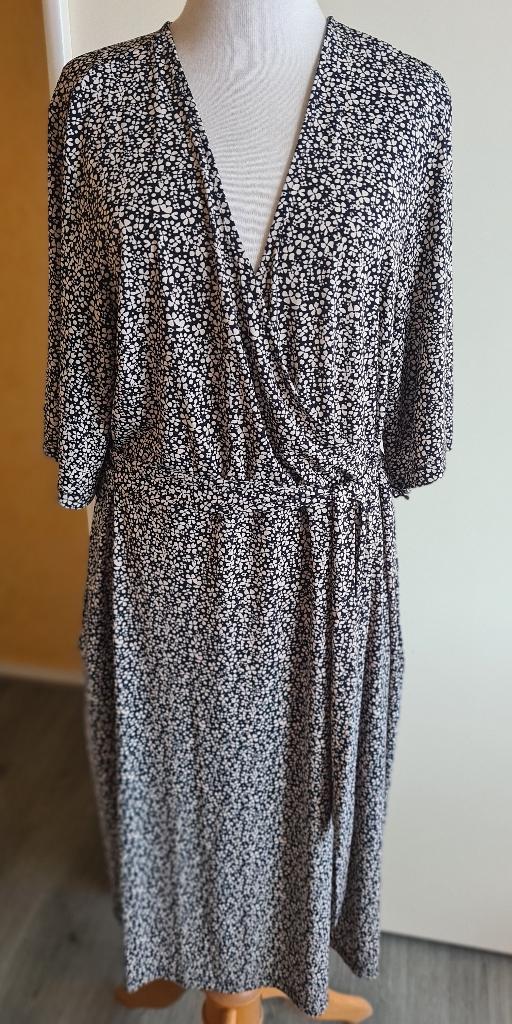 zgan lekkere jurk maat XL van de Hema, Kleding | Dames, Jurken, Zwart, Maat 46/48 (XL) of groter, Ophalen of Verzenden, Zo goed als nieuw