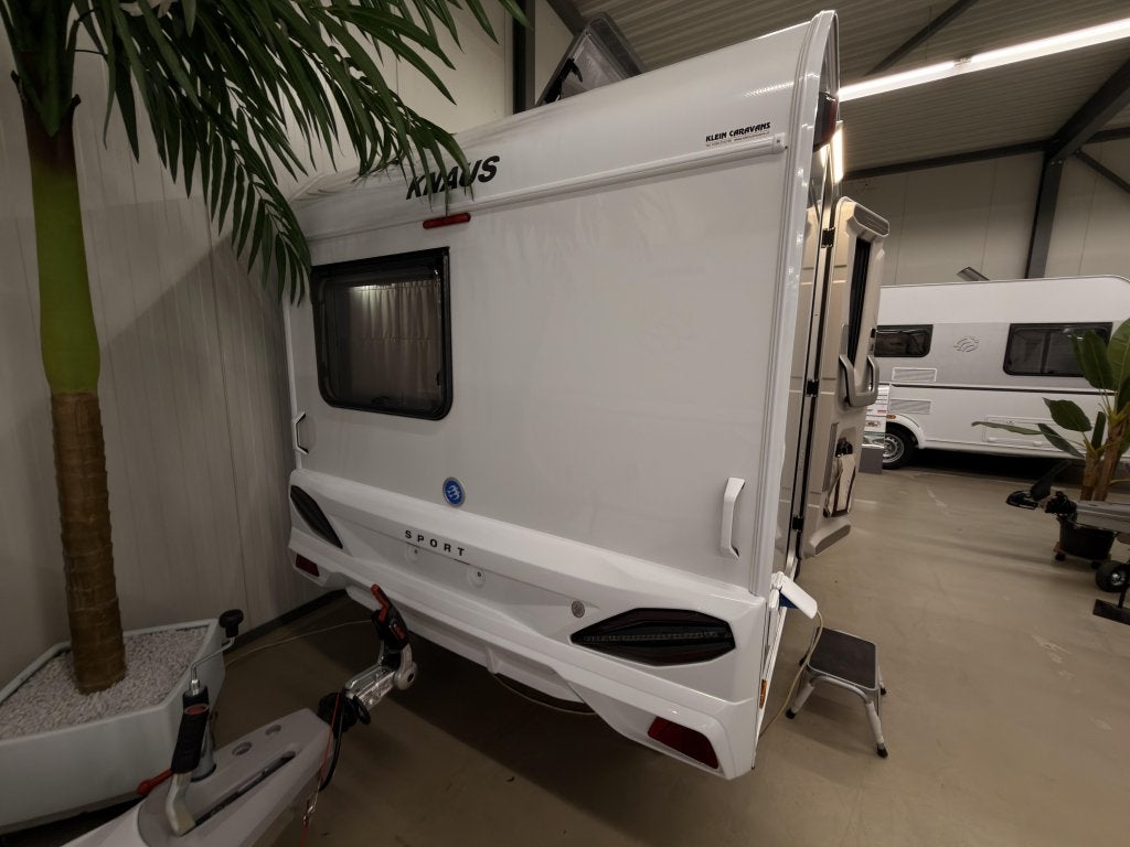 Knaus Sport Platinum 420 QD Platinum Pakket, 1500KG, vloer, Serviceluik, Bedrijf, 4 tot 5 meter, Knaus