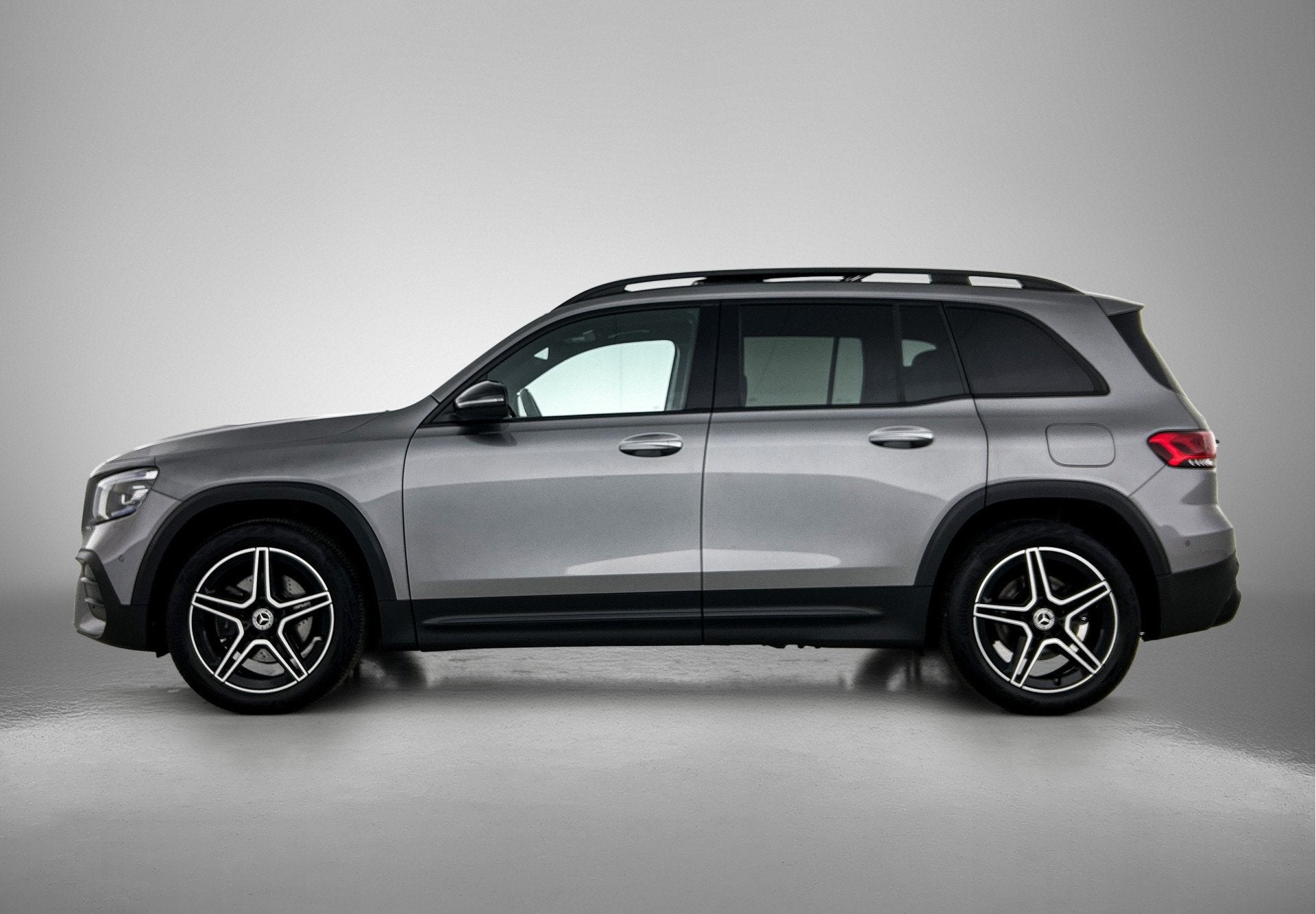 Mercedes-Benz GLB 200 Business Solution AMG 7p. 7 Persoons |, Auto's, 12 maanden, 4 cilinders, 7 stoelen, 163 pk