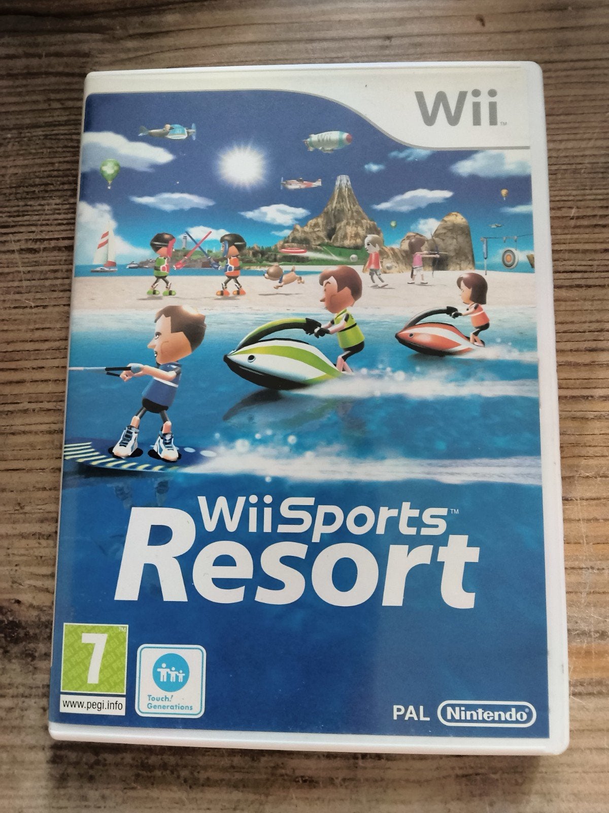 Wii Sports Resort - Wii (PAL) - Zo goed als nieuw, Spelcomputers en Games, Games | Nintendo Wii, Ophalen of Verzenden, Zo goed als nieuw