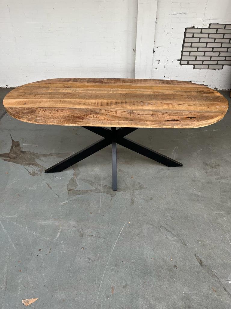 Eettafel ovaal 180 cm mangohout goedkoop, Ophalen, 50 tot 100 cm, Zo goed als nieuw, Vijf personen of meer