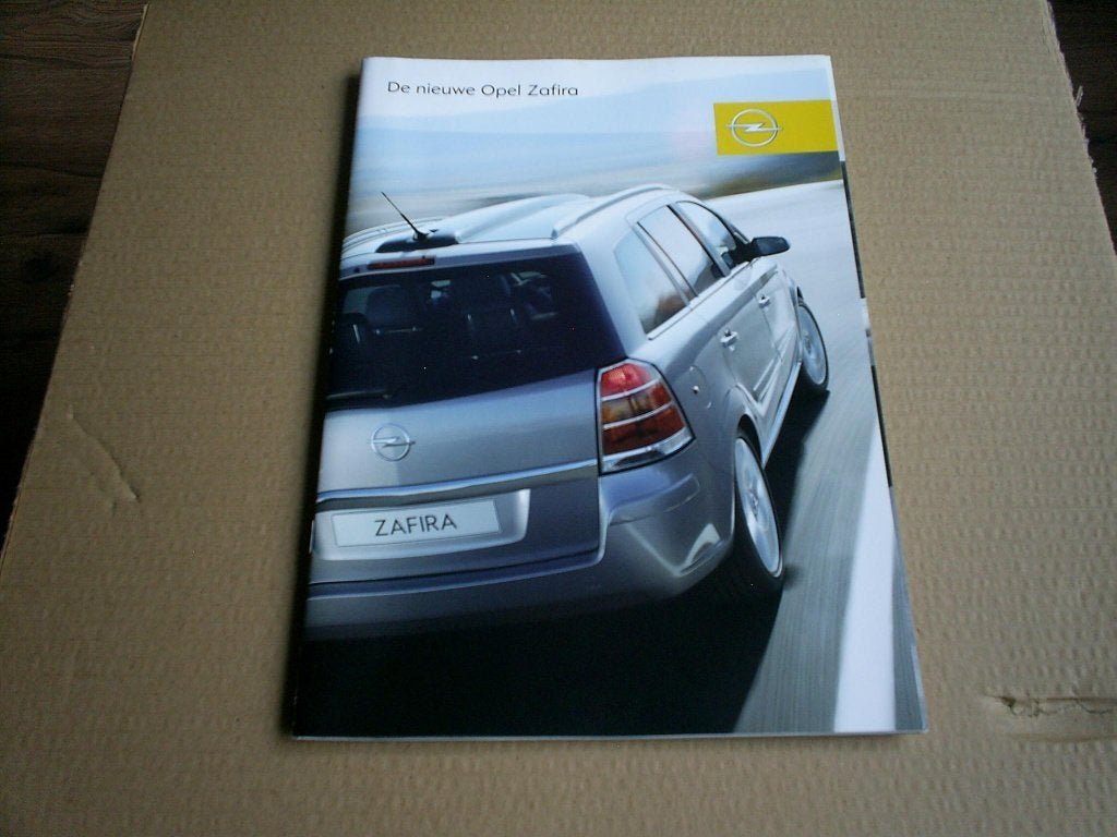 De Nieuwe Opel Zafira + Prijslijst 9 / 2005 32 pag., Verzenden, Zo goed als nieuw, Opel