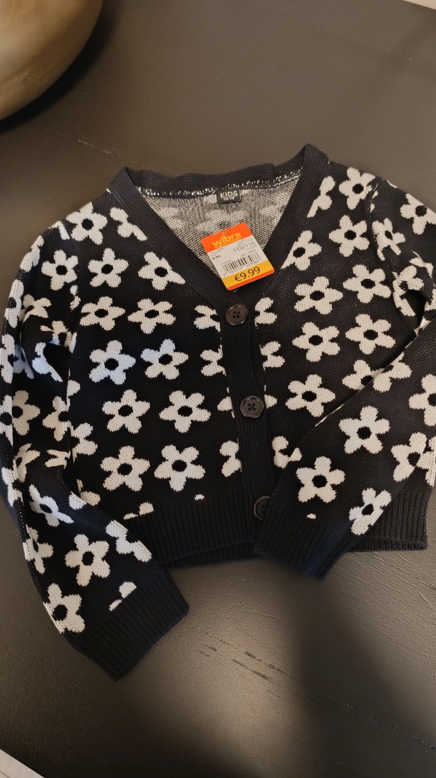 Zwart-wit gebreid vestje maat 110/116 met bloemenprint, Ophalen of Verzenden, Zo goed als nieuw, Onbekend, Meisje