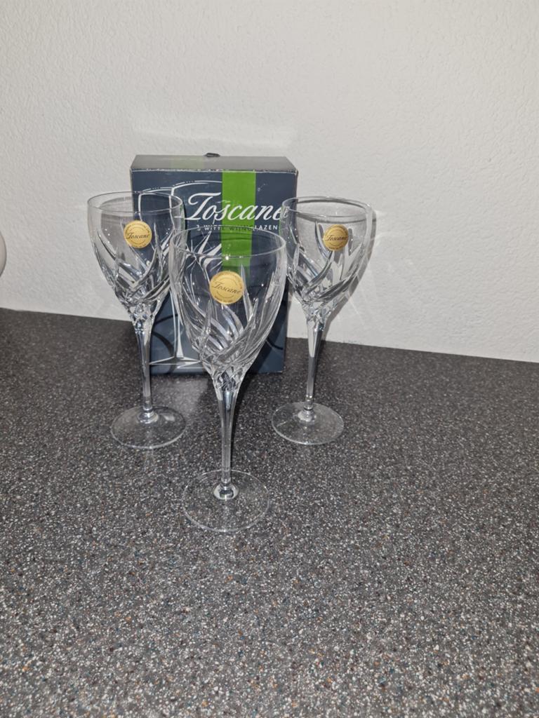 Wedgwood toscane, 3 x witte wijnglasen, Ophalen of Verzenden