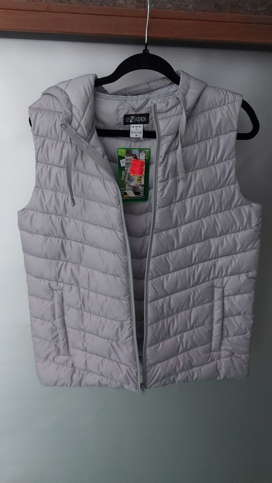 UP2FASHION Lichtgrijze Bodywarmer met Capuchon Maat M, Maat 38/40 (M), Nieuw, Ophalen of Verzenden, UP2FASHION