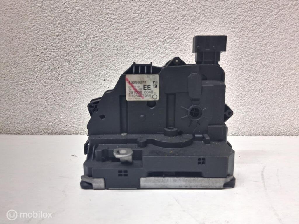 Deurslot mechaniek Lv Opel Corsa D ('06-'15) 13258271, Gebruikt, Opel, Ophalen of Verzenden, Opel